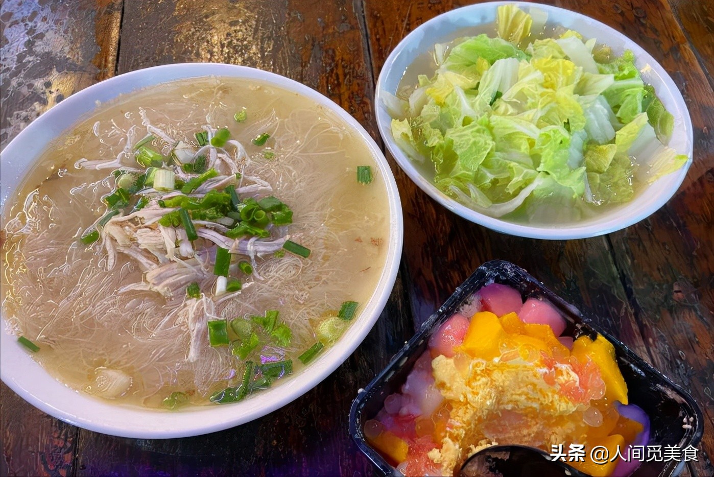 成都这家面馆规矩太多，担担面只能点1两，有人专门坐飞机来吃