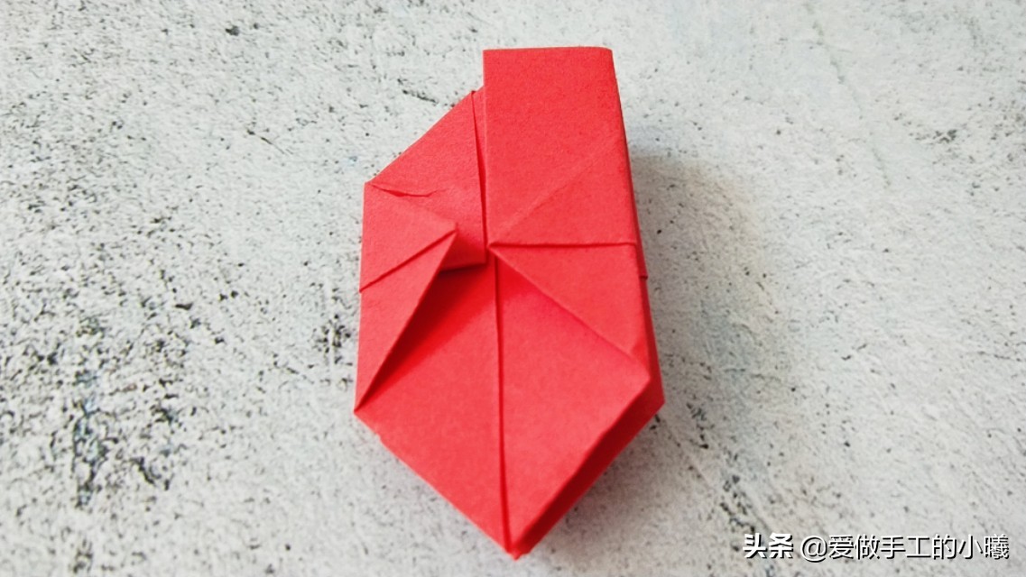 折纸教程：折个简单易学的状元帽，愿大家取得理想成绩