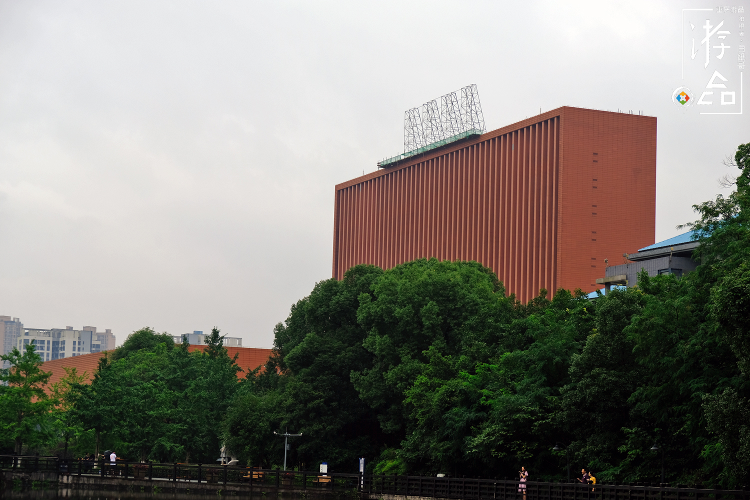 重庆特色大学一览，本地人想留下，外地考生很向往