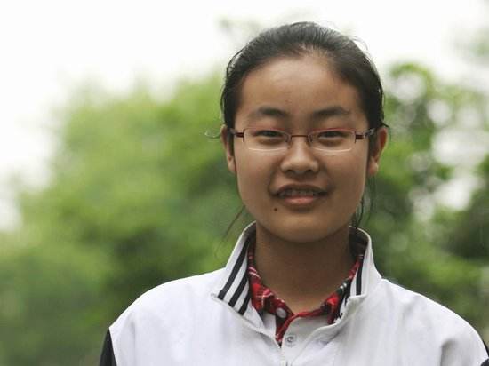 她是江苏省文科状元，高考总分417，直言：从不熬夜，总结4点经验