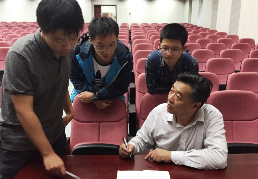 大学期间，有哪些专业和“数学”息息相关？电子科技与技术上榜？