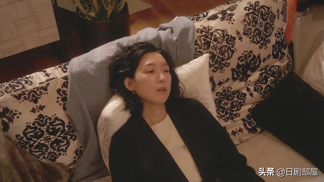 楚楚伟和纳米天使与爱情者的爱合作。