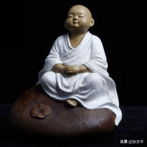 鈯，刀斧不锋利的意思，今天我们写成了