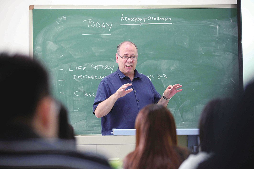 网络资源的滞后性是“互联网+''大学英语教学改革的重要影响因素