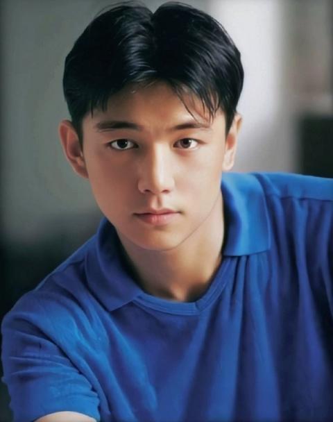 晋地出美男 这15位山西男星 个个俊朗阳刚 有的87仍帅 甩小鲜肉几条街