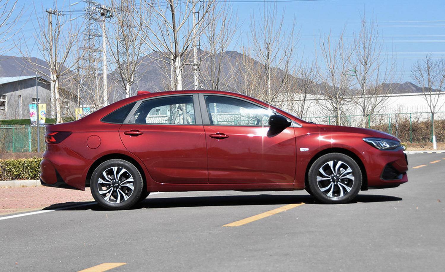 雪佛兰科鲁兹2021年新款多少钱(8.99万起元你运动家)_【读车号】