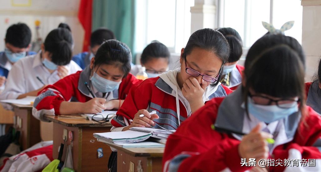 中考改革來了！4科開卷，但減少死記硬背考題，如何應對開卷考試