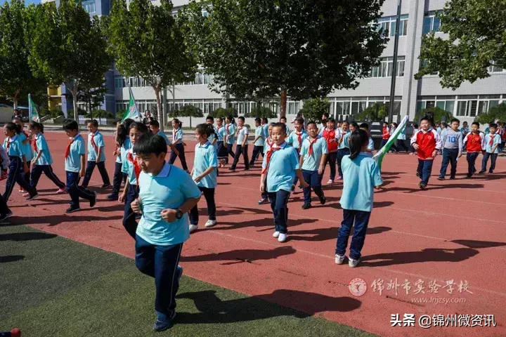 锦州市实验学校德胜、学苑两校区6000余师生参加安全疏散演练