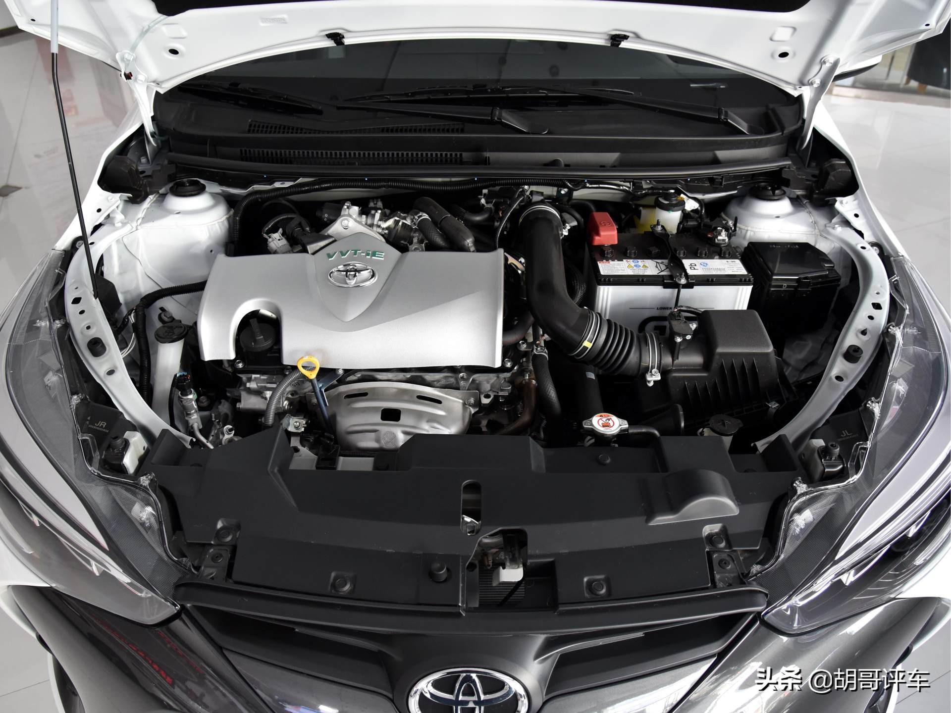 除了飞度，它也是合资实惠小车，带你看丰田YARiS L 致炫