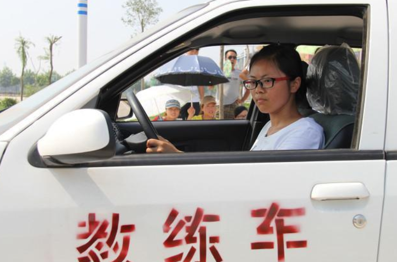 大学期间，比英语四六级还重要的证书，聪明学生高考后就去准备了