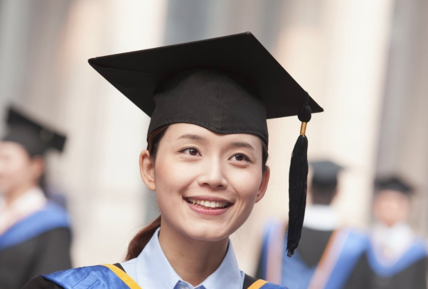 985高校“闹剧”不断，学生“善举”遭遇抬杠，奇葩理由令人无奈