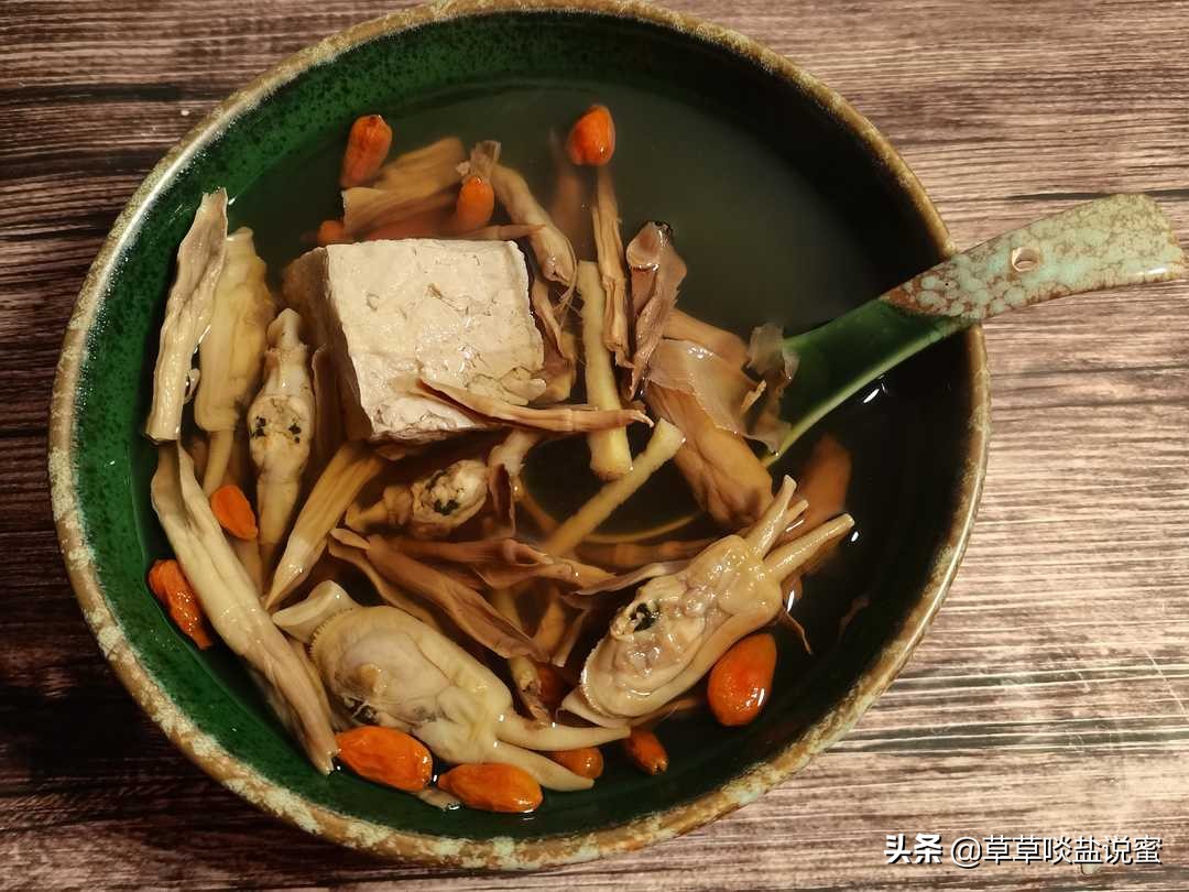 春日美味，蛏干竹笋冻豆腐，鲜美，清爽，滋补，不发胖