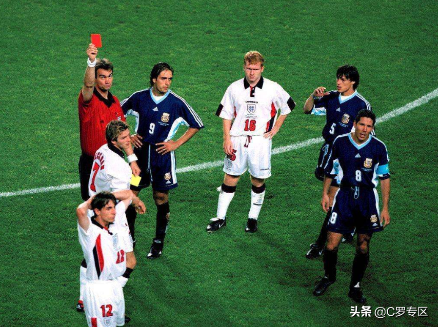 日本为什么98年后才进世界杯(深度丨1998年法国世界杯，能成为当世经典，靠的不仅仅是球星)