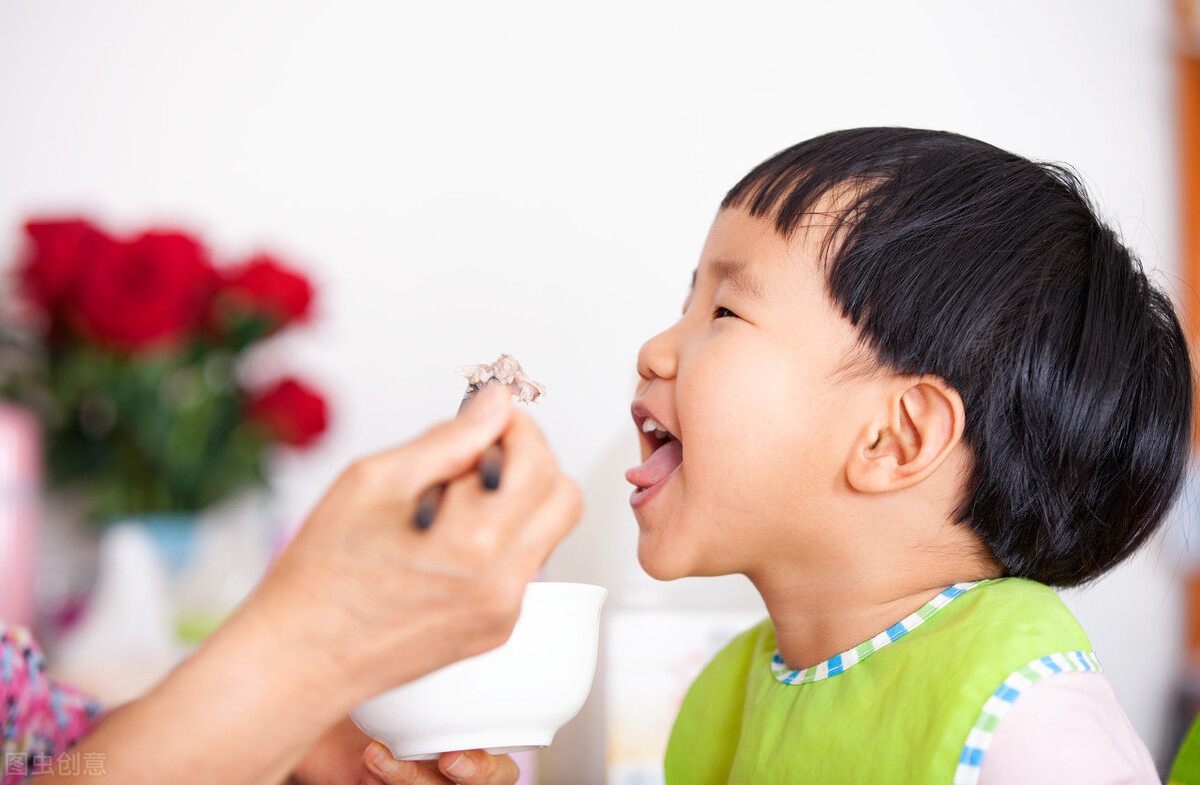 3个月婴儿可以吃什么辅食（宝宝爱吃的三道高营养辅食餐）