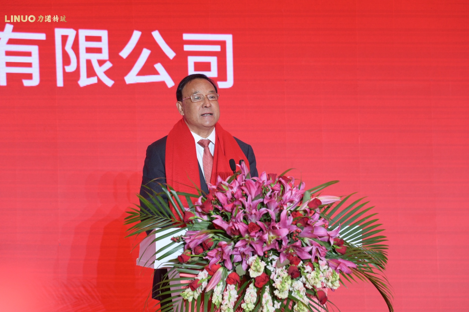 力诺特玻登陆创业板(力诺特玻投资风险深度分析)