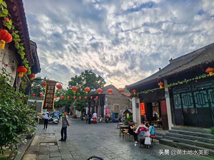 河南这条千年历史文化古街，青石板古民居，满街都是故事和传说
