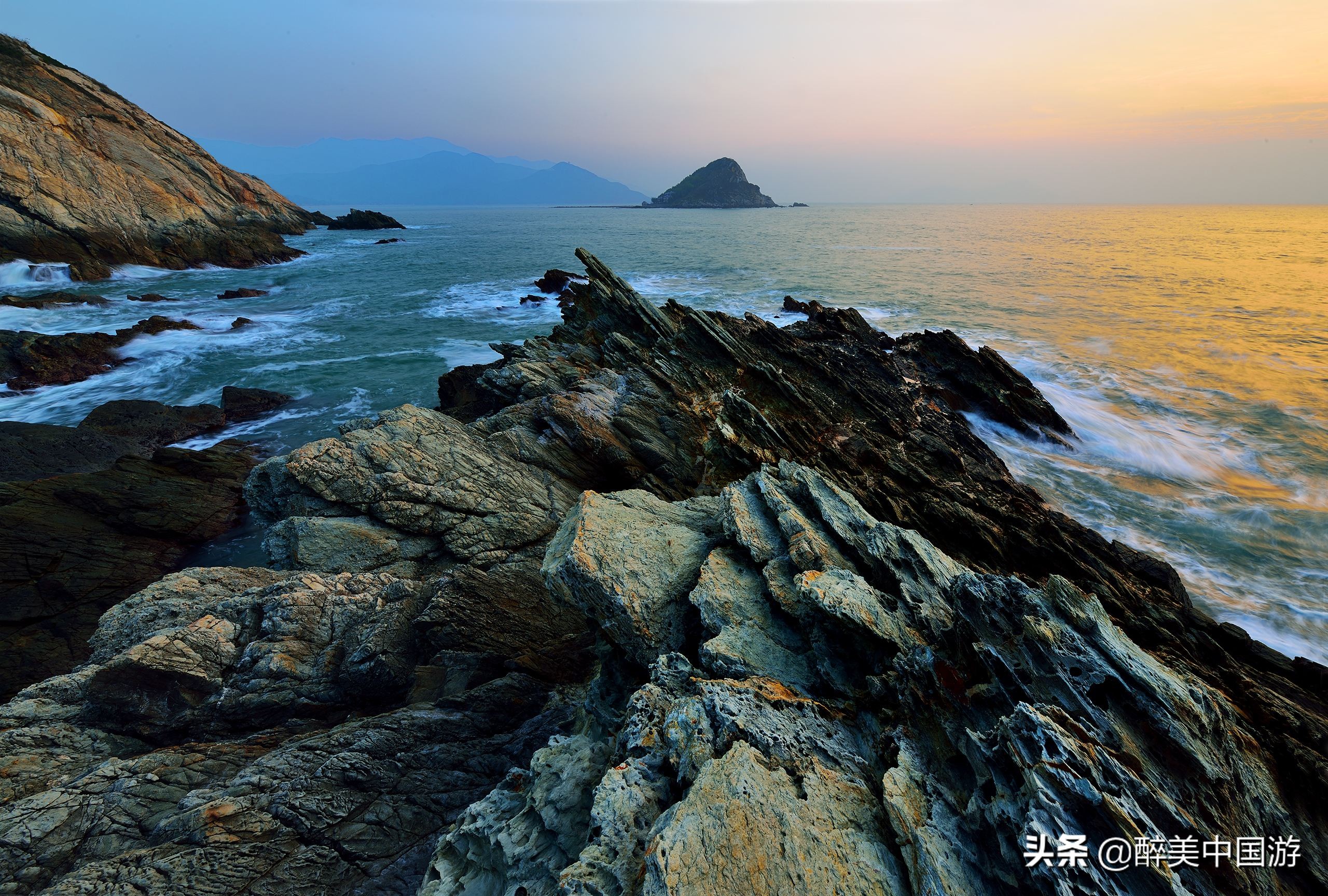 深圳西冲深圳西冲门票政策及其他信息:门票参考价为19元,但是景区内有