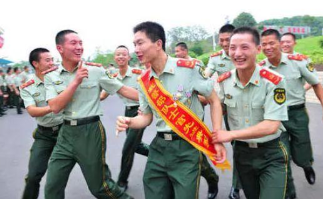 大学生参军入伍，春季征兵和秋季征兵有什么区别？想参军要清楚