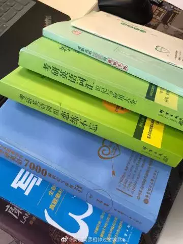 7年恋词，3百万+读者，破亿点击量：这里有伟哥和你们的故事