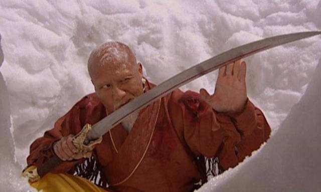 的一场,以一己之力收拾了四个武功跟自己伯仲之间的高手,门中的血刀经