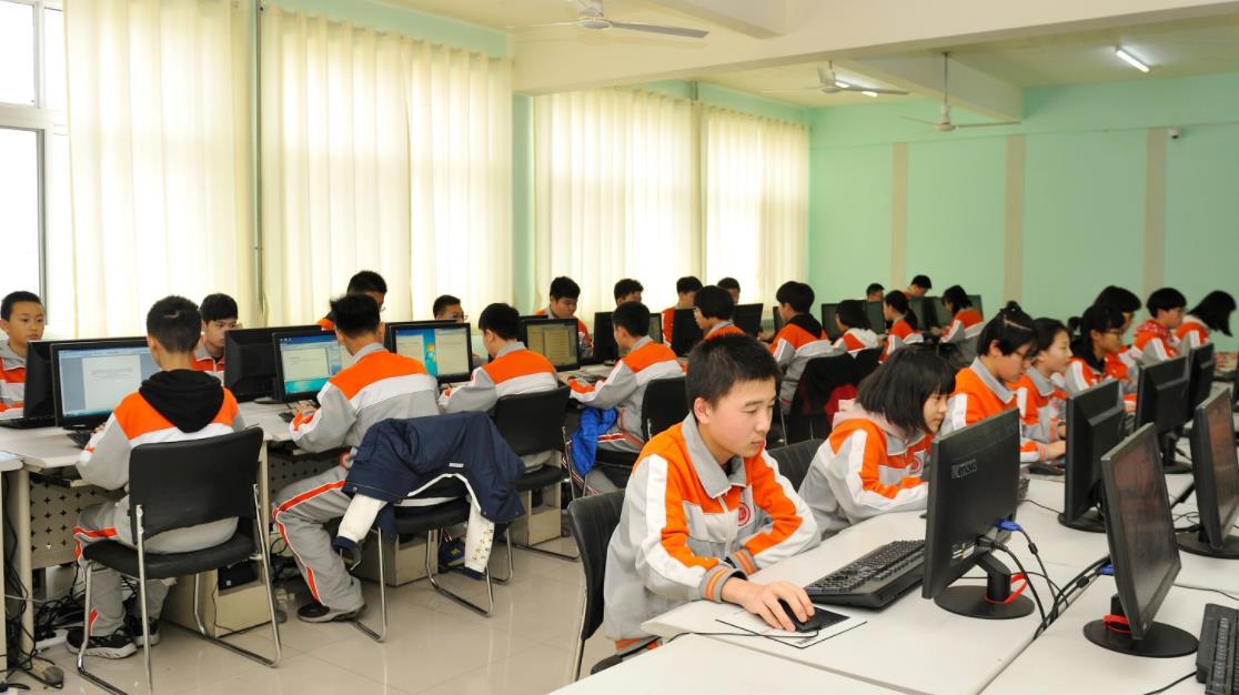 春季高考与夏季高考有何区别？哪些学生适合报考春季高考