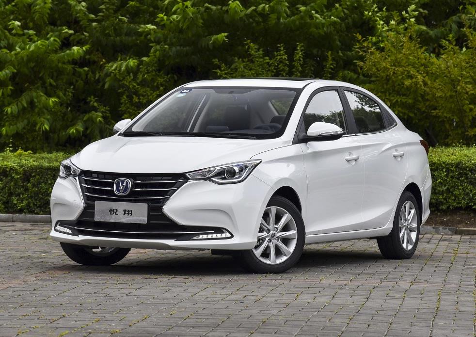 长安悦翔适合年轻人吗?车主:我只说九个字