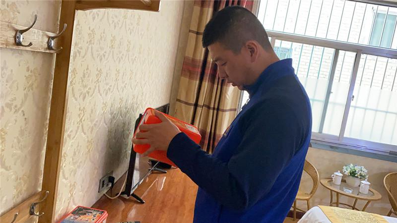 五台山大队开展消防产品专项检查 从源头消除安全隐患