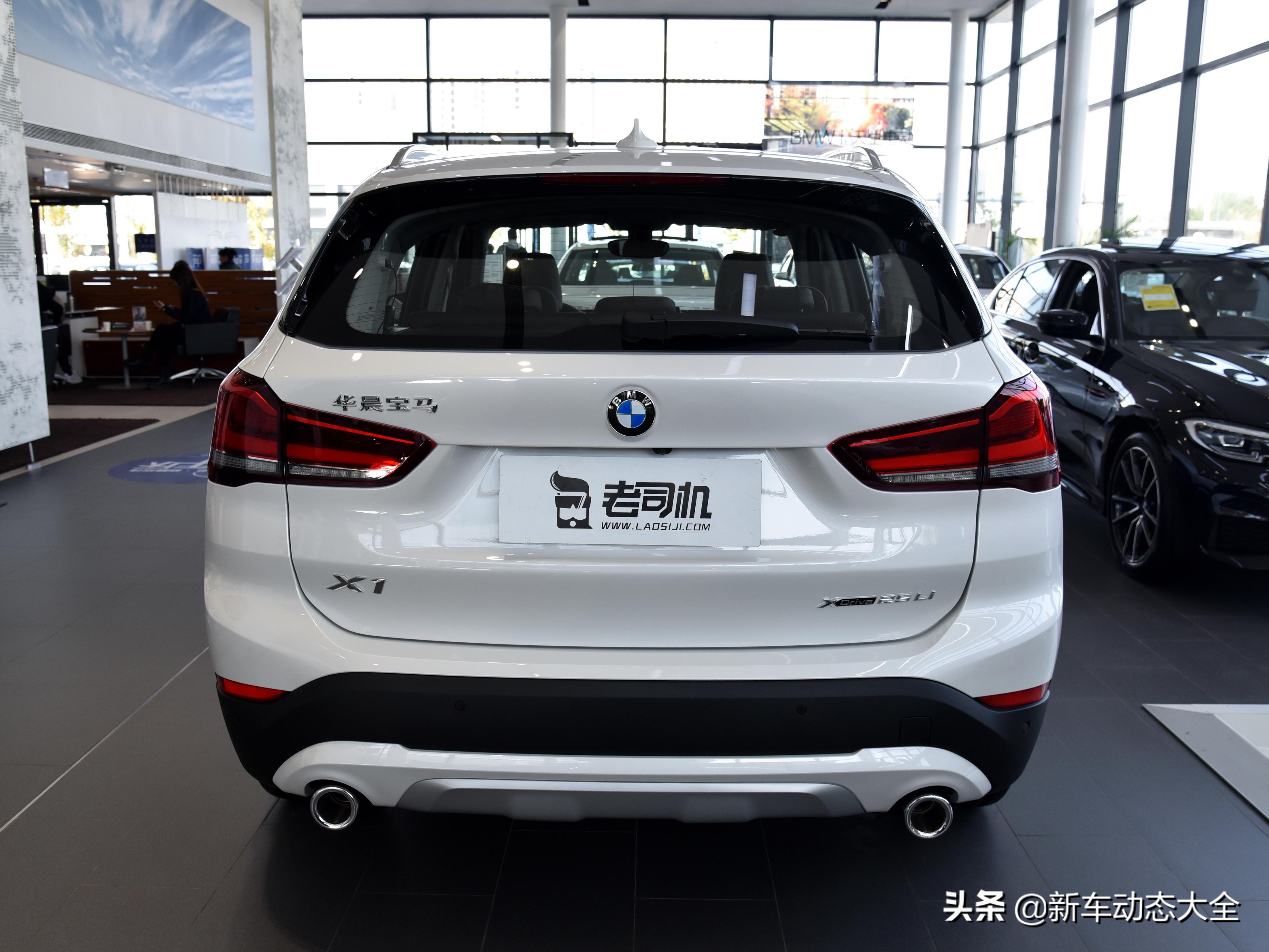 0t油耗68l,大空间带四驱入门低价豪华suv,带你看宝马x1