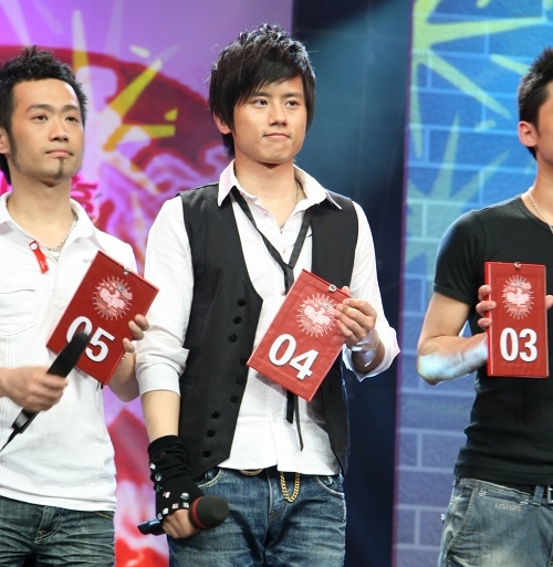 “湖南一姐”谢娜：低谷时有刘烨相伴，事业上有何炅遮风挡雨