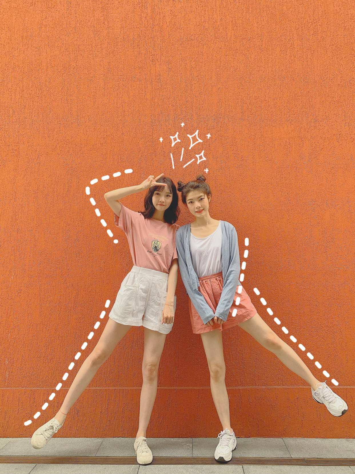 一组闺蜜拍照姿势,轻松搞怪,闺蜜照片俏皮可爱又好看