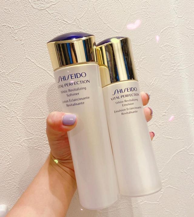日系四大水乳：黛珂干皮最爱，悦薇抗老，澳尔滨控油清痘