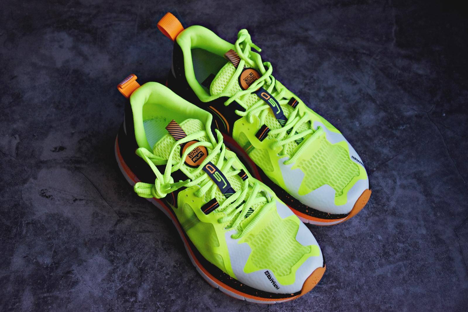 国货精品，必迈最新高科技缓震跑鞋，跑步小白及大体重跑者的福音