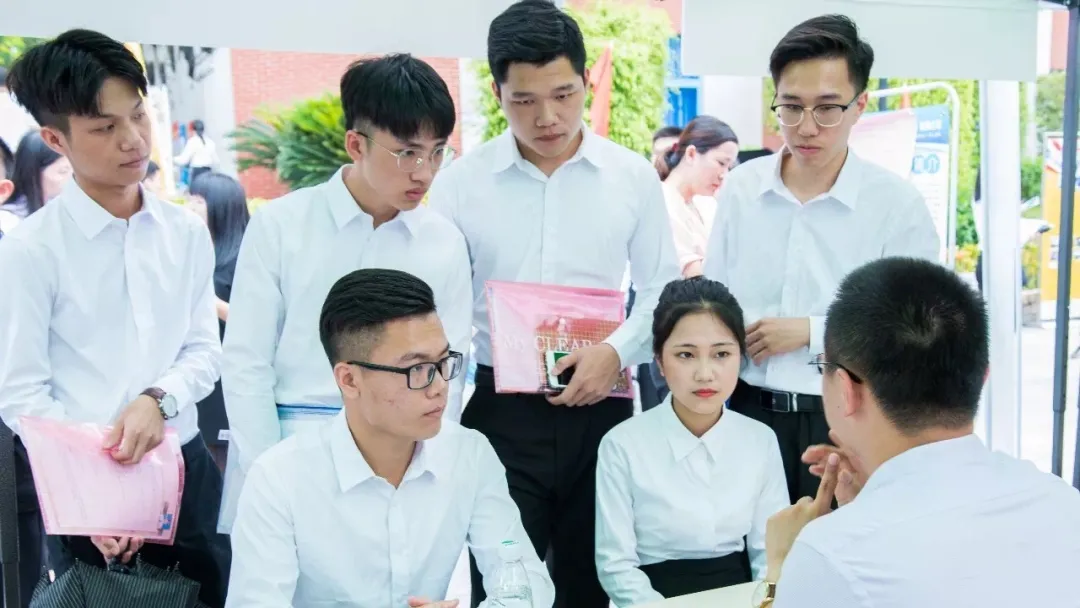 专业介绍｜广州华立科技职业学院国际经济与外语学院