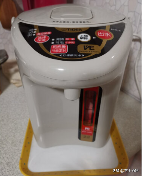 电热水瓶和即热式饮水机哪个好？电热水瓶什么牌子好？