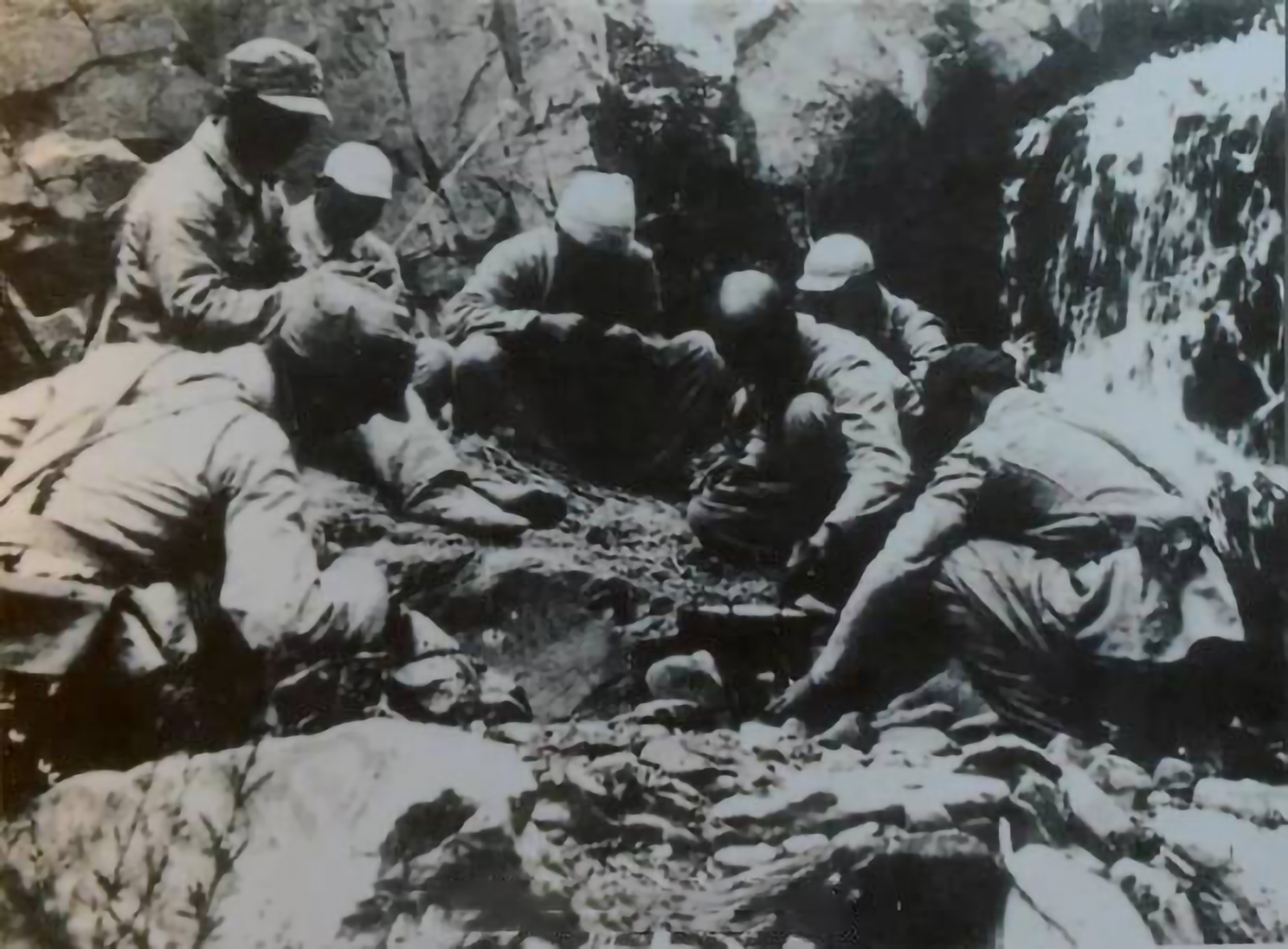 当年发生了什么事？让邓小平说出“如果再不改，简直就是自杀”