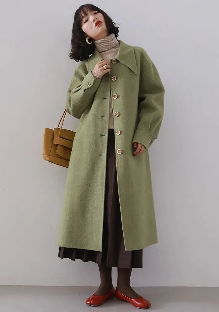 怕冷又不想穿羽绒服，这10件羊毛大衣可以救命