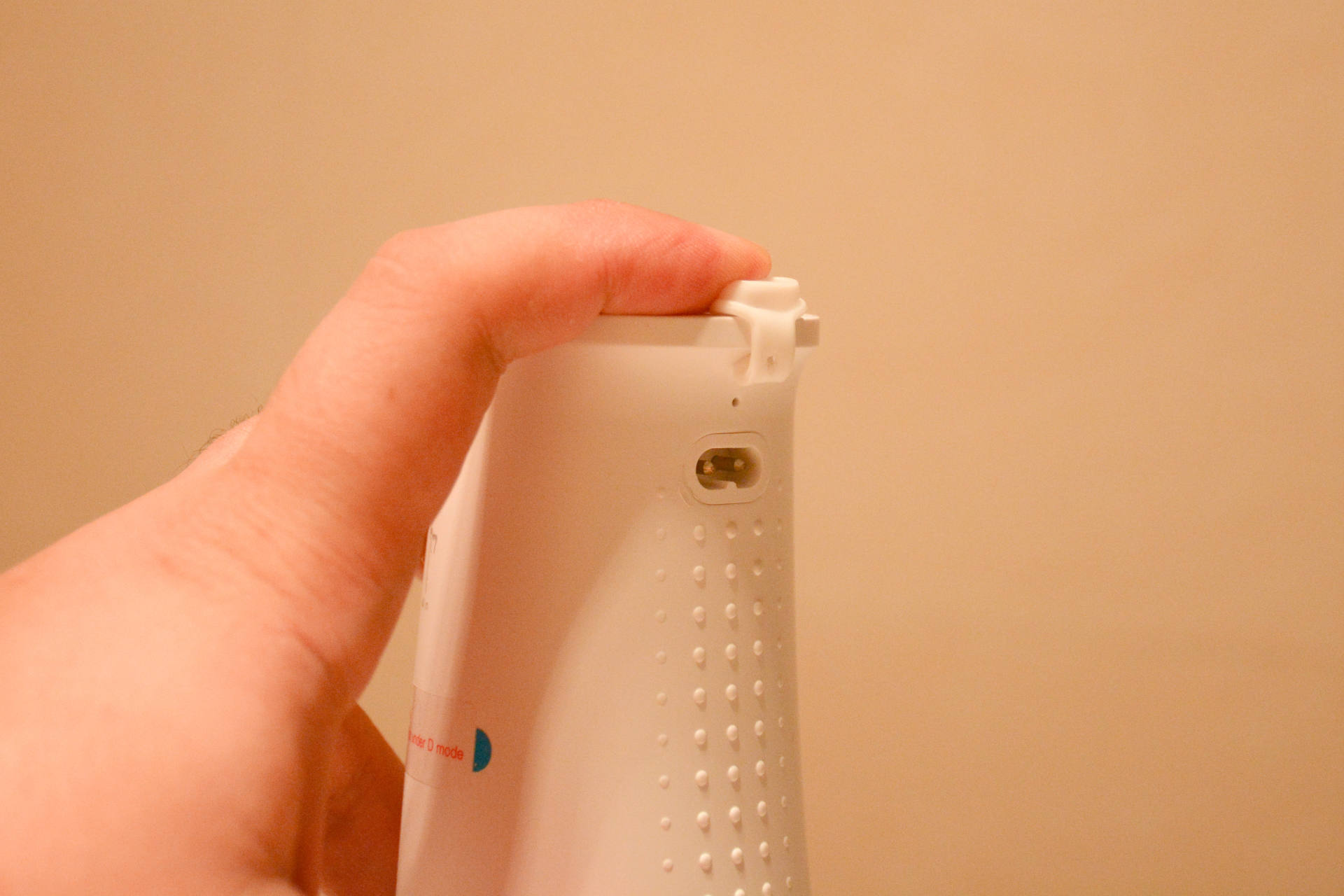 让牙齿拥有更深层次清洁呵护，Flosmore冲牙器体验评测