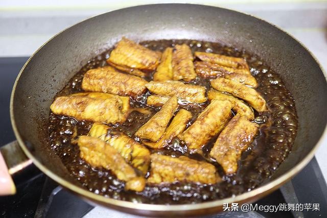 再也不吃外面的鳗鱼饭了，自己做的好吃又省钱，香嫩肥美真过瘾