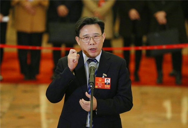 三一重工：从单一到多品种、从机械到液压，国产挖掘机逆袭日产