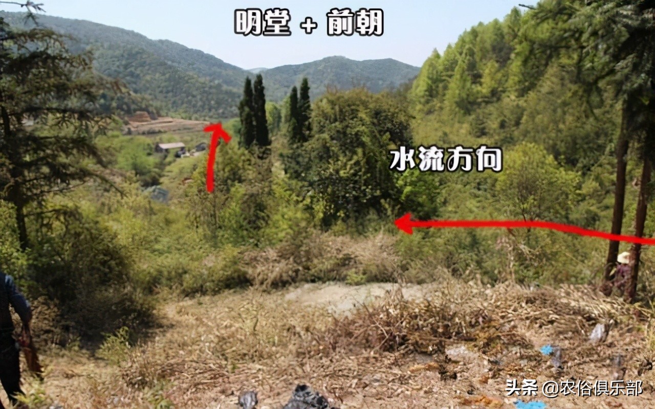 农村丧葬习俗：从选择坟地打井坑到葬后祭祀，这4件事需要多注意