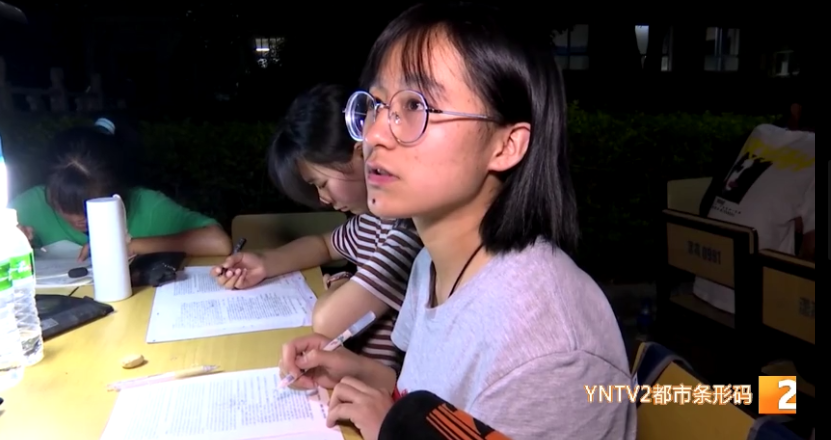 复课、备战高考不能耽误！震区学校开设“夜间教室”继续让孩子们学习