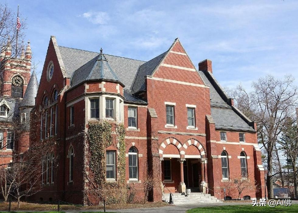 美国毕业生收入最高的100所大学