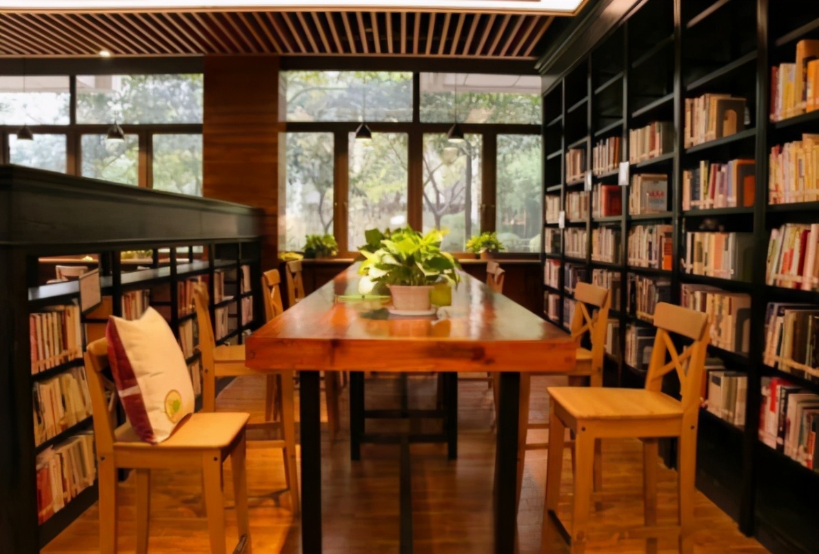 985招生有妙招，重庆大学自曝神仙寝室，苏州大学更新通知书样式