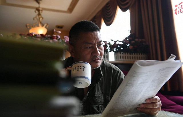 参加过23次高考，屡战屡败的“高考钉子户”梁实，会继续考吗？