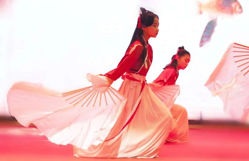 南京这所九年制新民办校定制教育服务