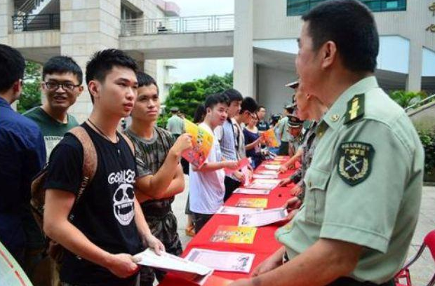 大学生参军入伍，春季征兵和秋季征兵有什么区别？想参军要清楚