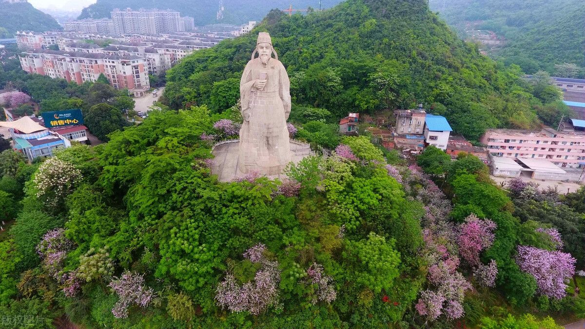 有一种自找痛苦：妒人之能，幸人之失