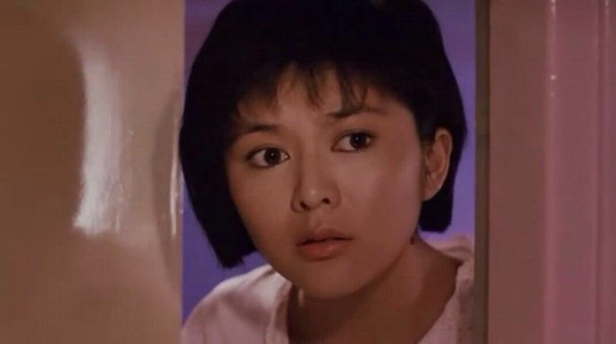 让人"三观尽毁"的关之琳,要如何从头再来?