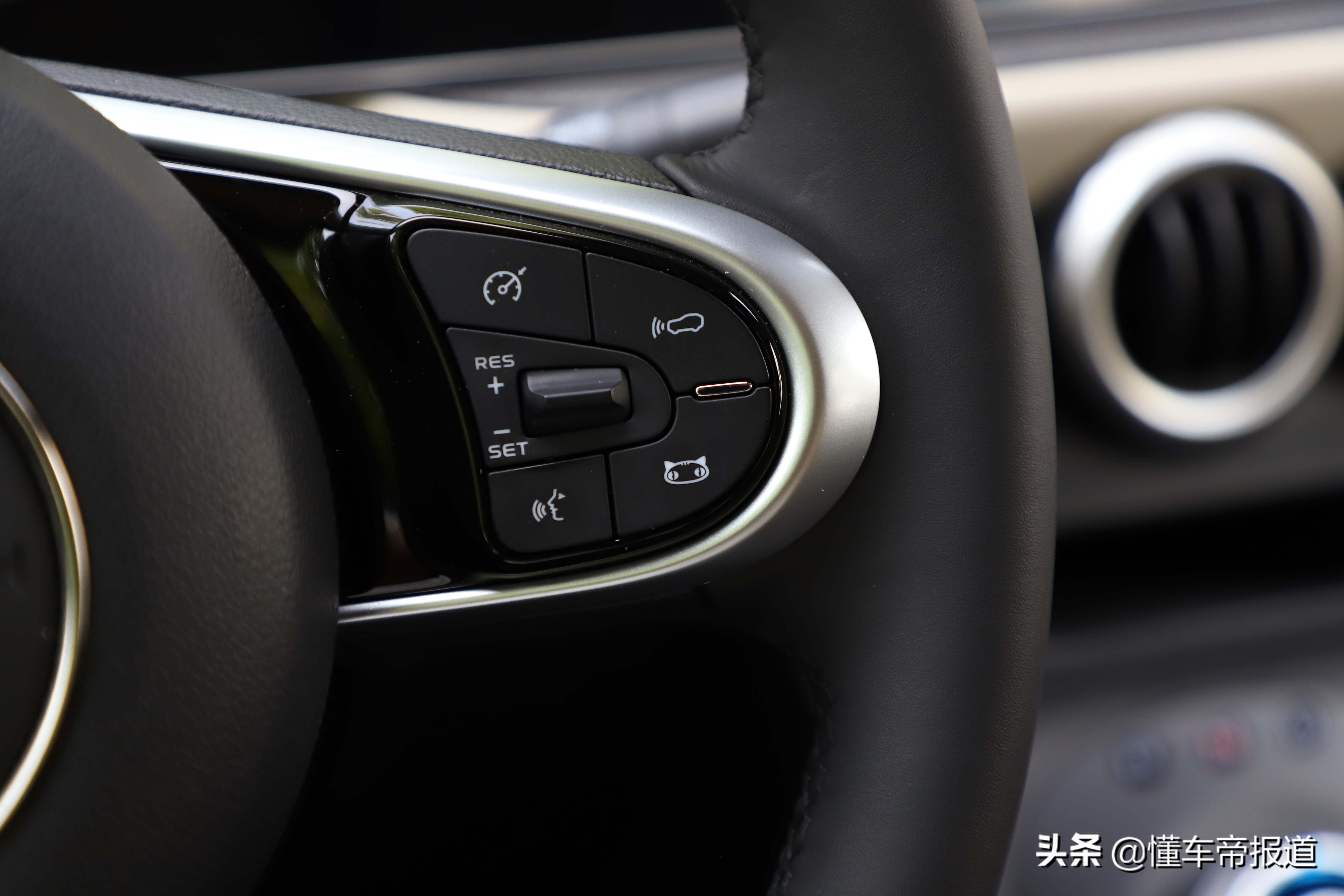 新车｜智能化提升，城市才是“主战场”，试驾2022款欧拉黑猫