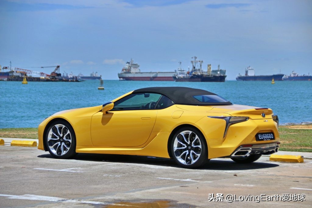 2021款雷克萨斯LC双门敞篷跑车：后排等于不用坐